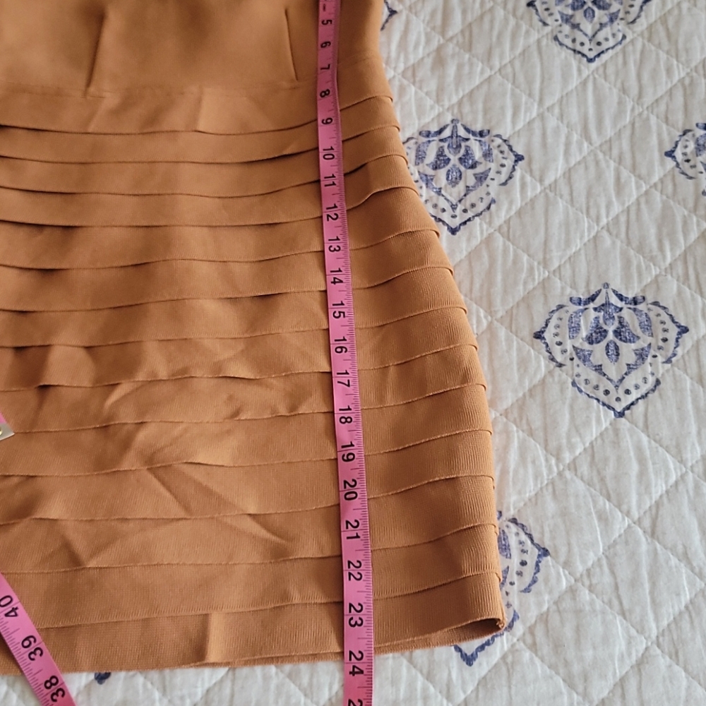 Wow Couture Off the Sholder Dress Sz S - Picture 5 of 8